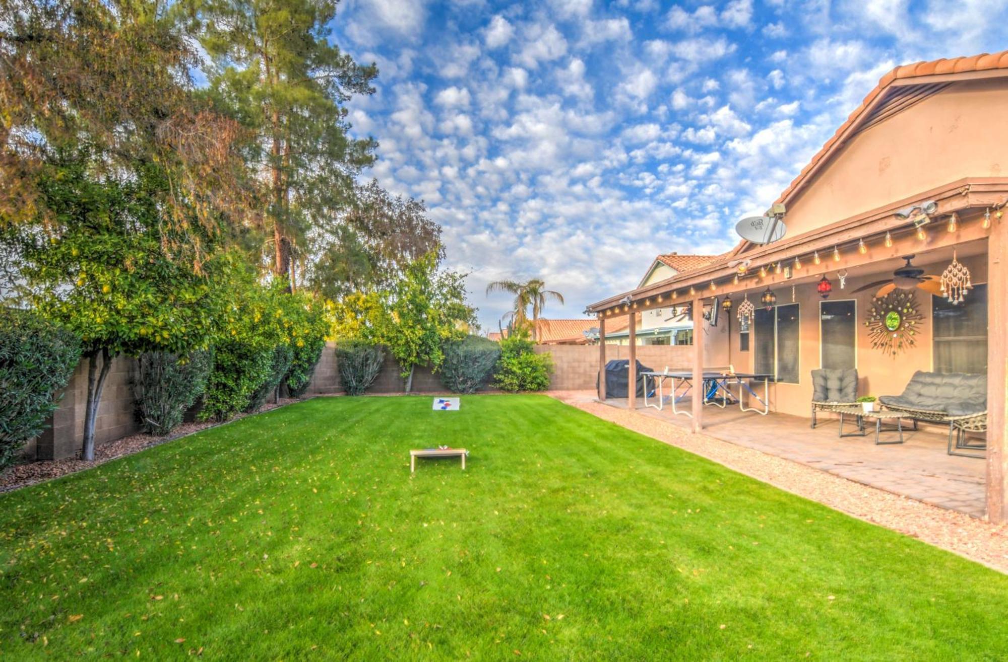 Route 66 Oasis In Downtown Gilbert With Heated Pool & Mini Golf Villa Buitenkant foto