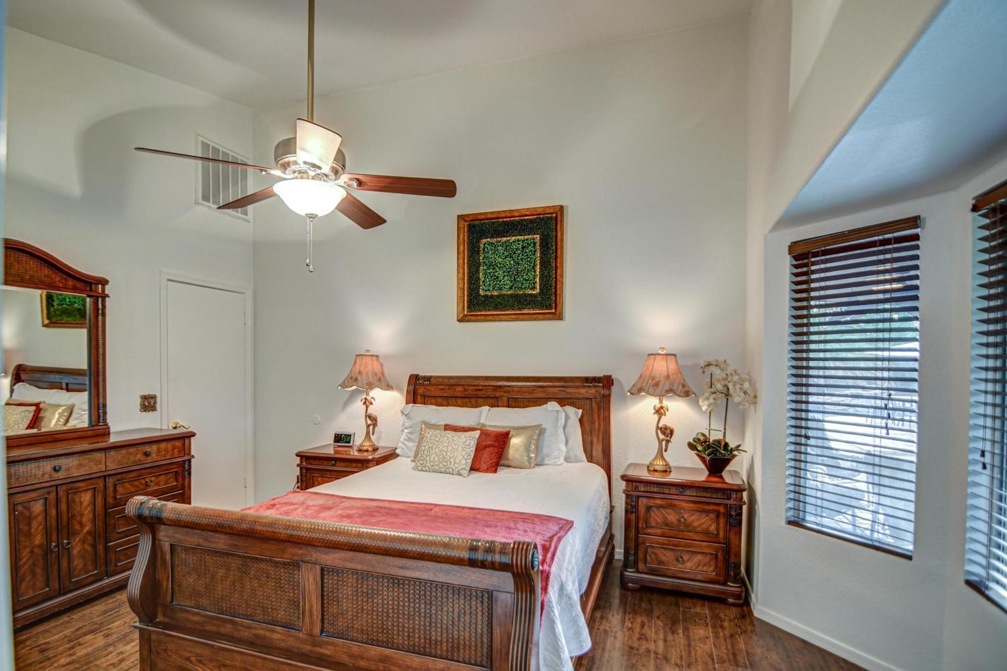 Route 66 Oasis In Downtown Gilbert With Heated Pool & Mini Golf Villa Buitenkant foto