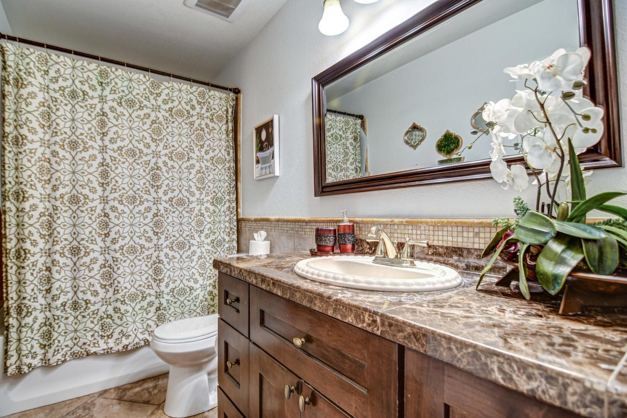 Route 66 Oasis In Downtown Gilbert With Heated Pool & Mini Golf Villa Buitenkant foto