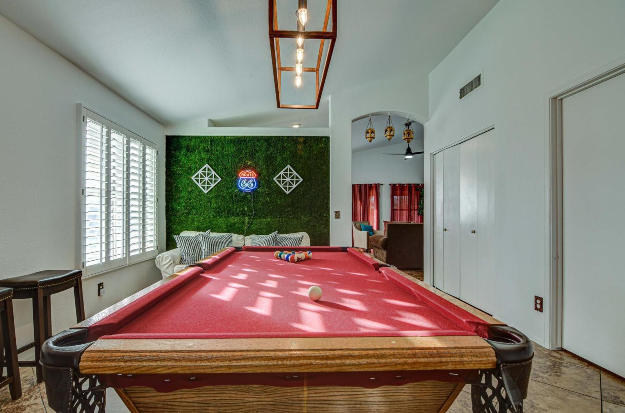 Route 66 Oasis In Downtown Gilbert With Heated Pool & Mini Golf Villa Buitenkant foto