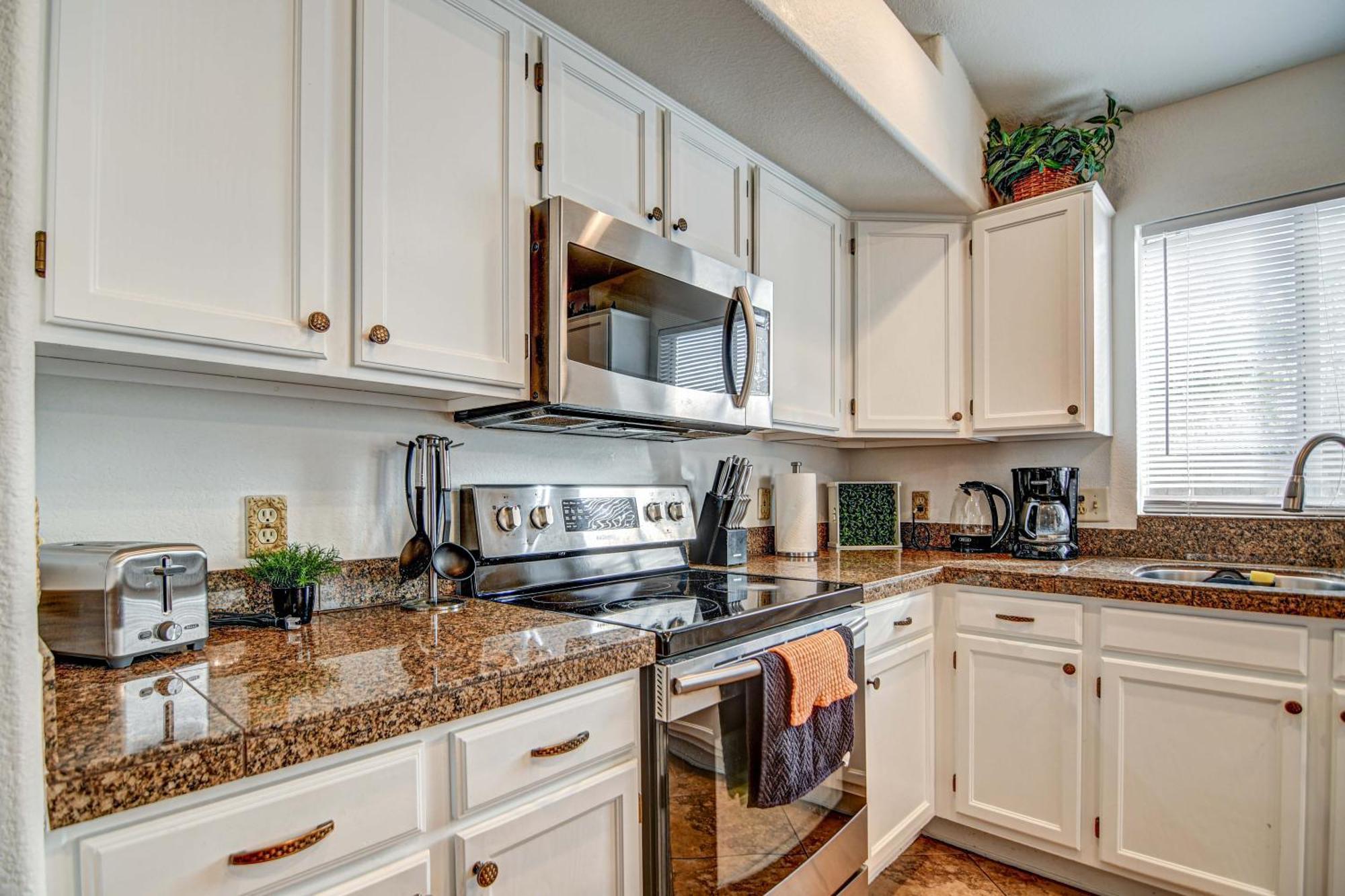 Route 66 Oasis In Downtown Gilbert With Heated Pool & Mini Golf Villa Buitenkant foto