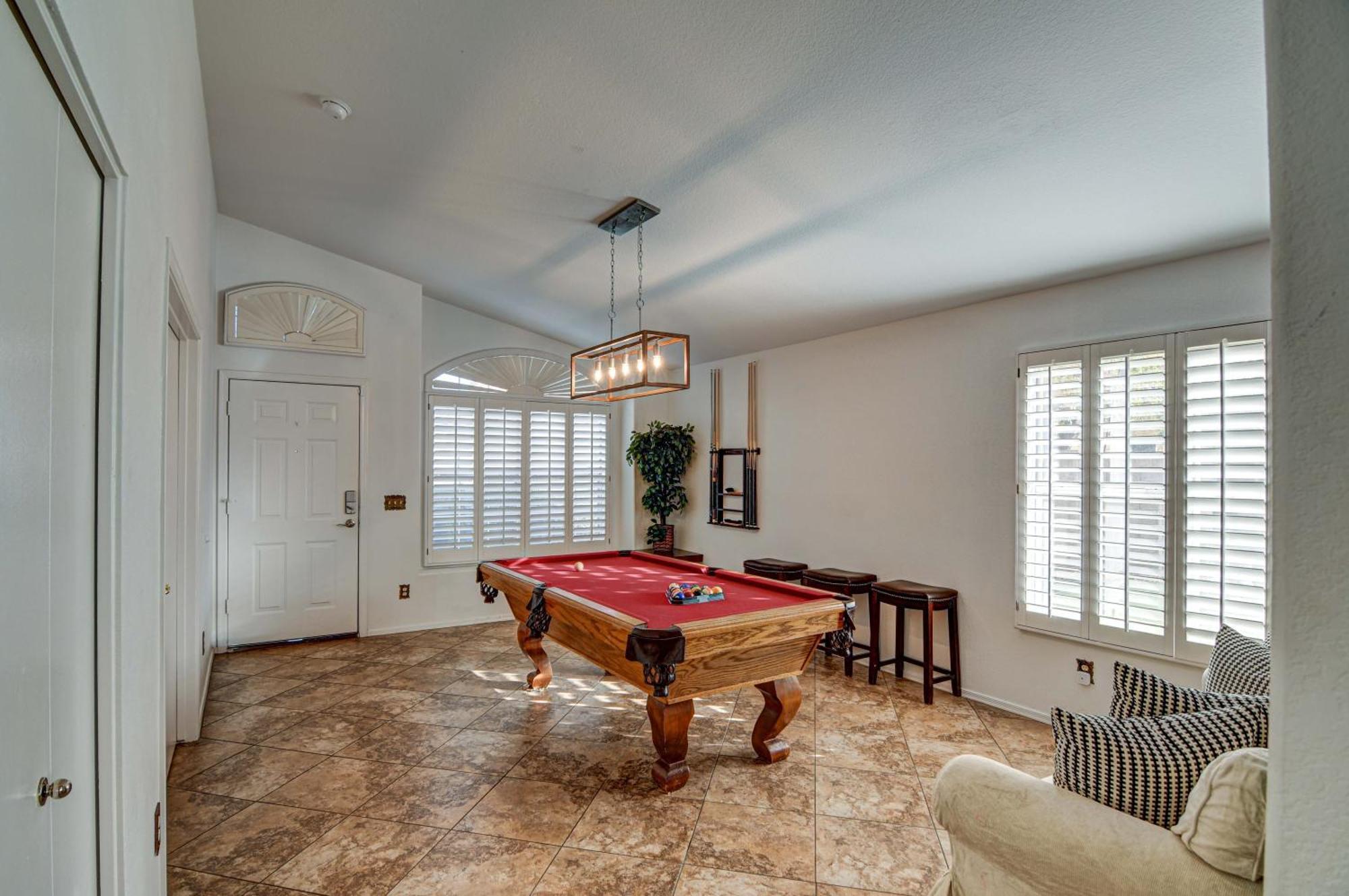 Route 66 Oasis In Downtown Gilbert With Heated Pool & Mini Golf Villa Buitenkant foto