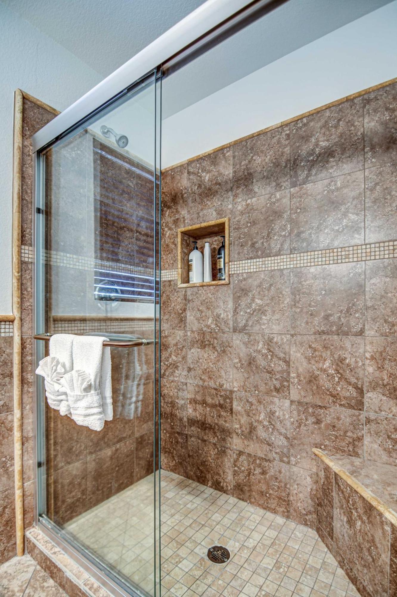 Route 66 Oasis In Downtown Gilbert With Heated Pool & Mini Golf Villa Buitenkant foto